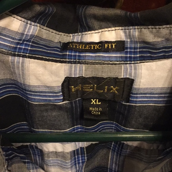 Helix Short Sleeve button down shirt - Picture 3 of 5